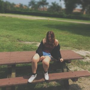 Meet your Posher, Connie